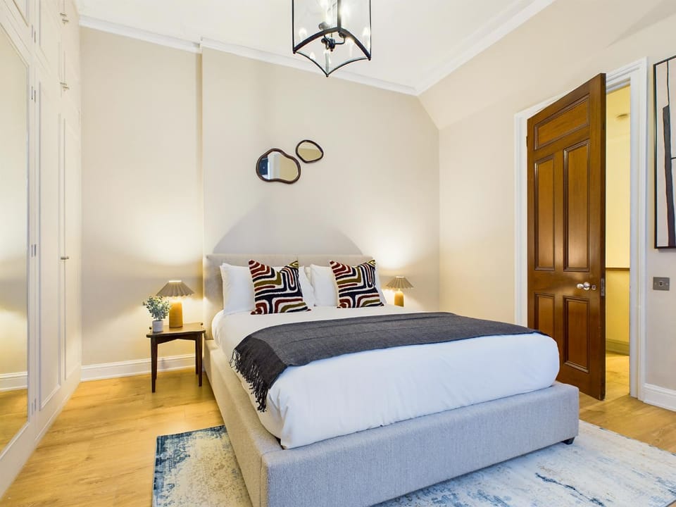 Bed, Bedroom, wardrobe