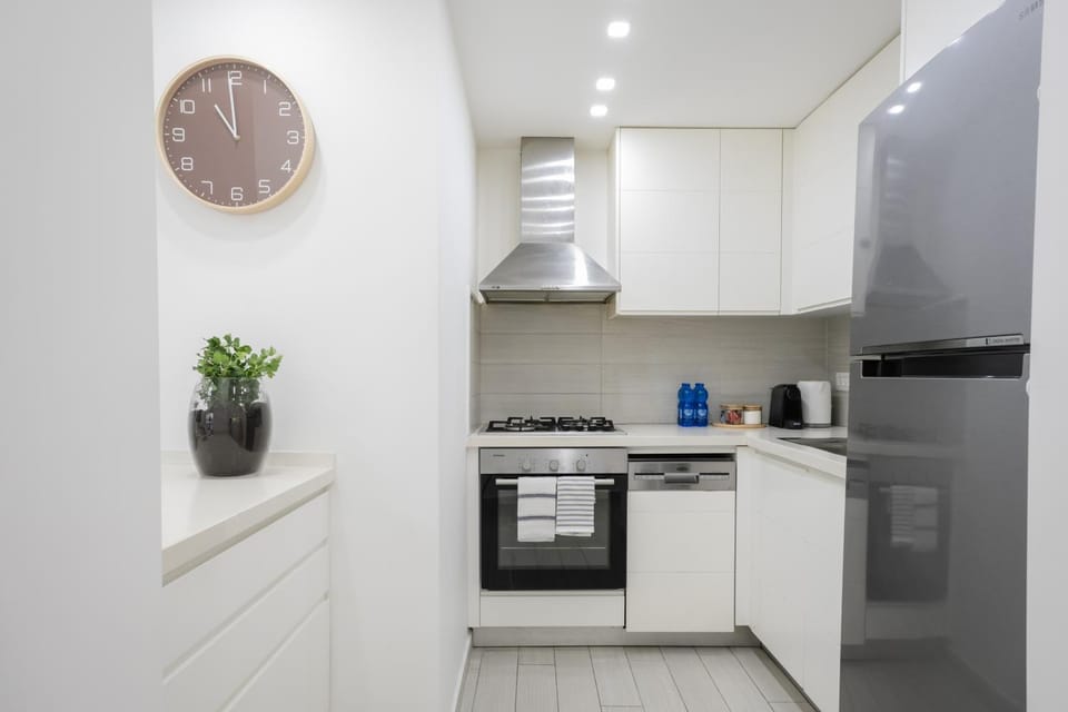 dishwasher, oven, stove, kitchen