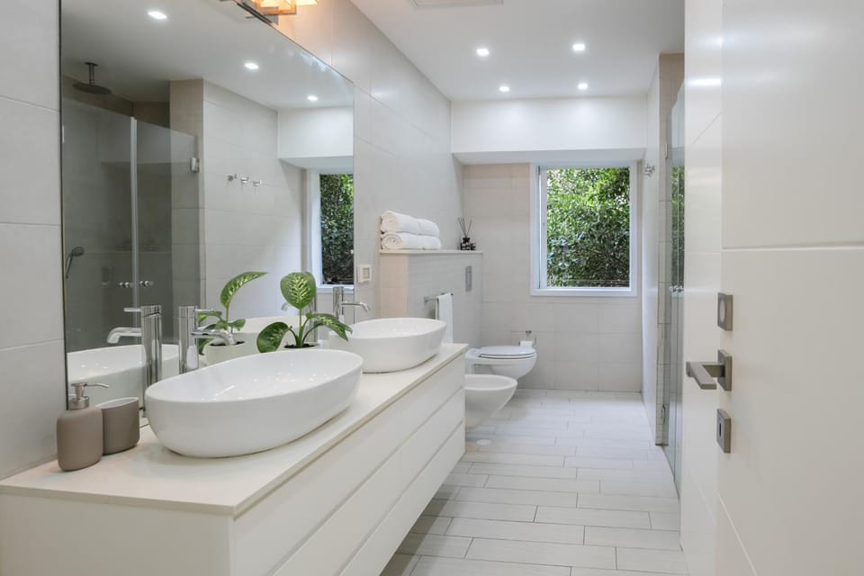 Toilet, Bathroom