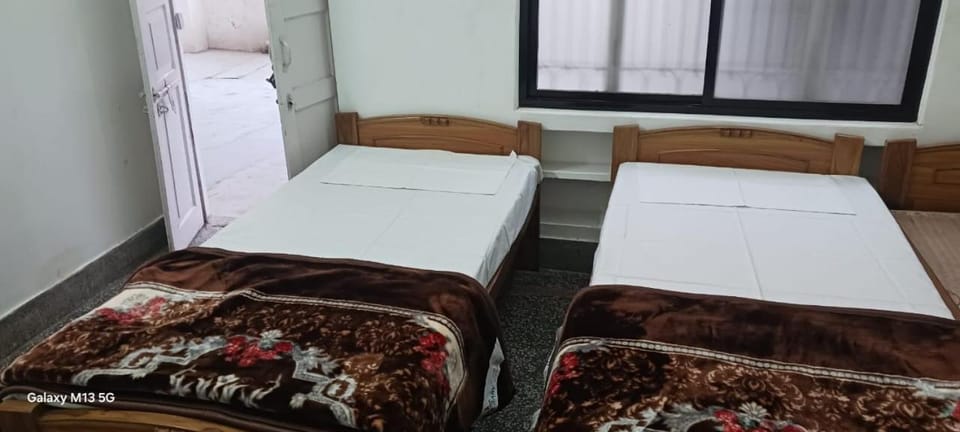 Geetanjali Home Stay Vacation rental in Uttar Pradesh