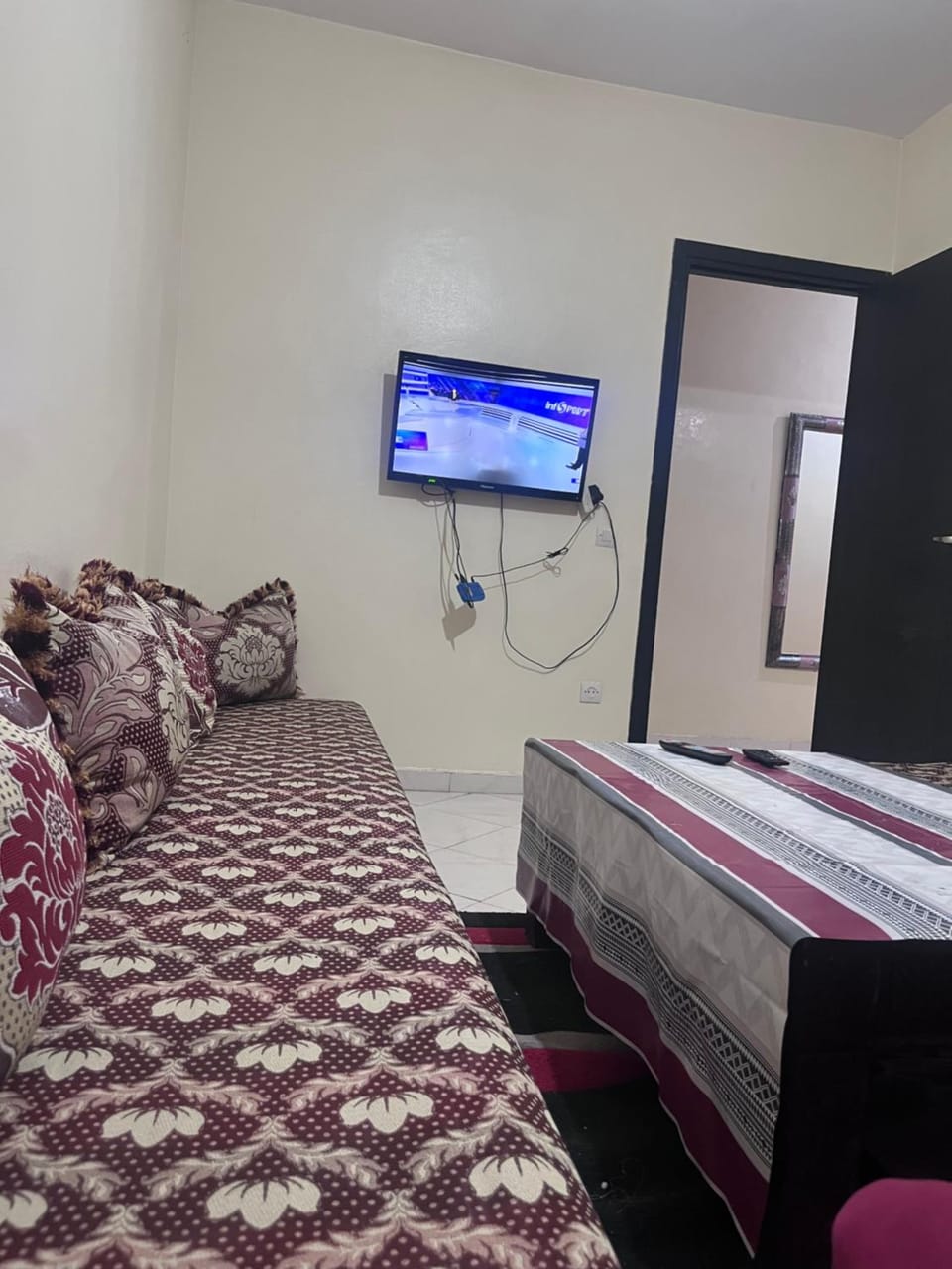 Yassmirouaq Apartment in Marrakesh