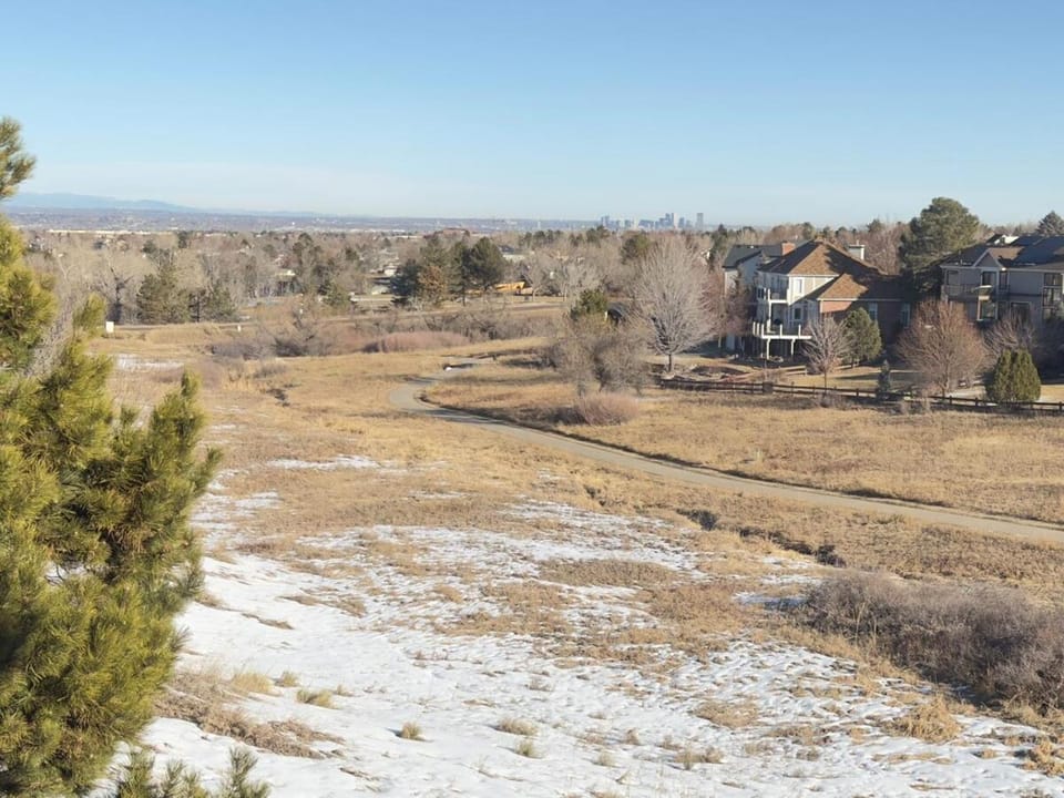 Modern Haven Scenic Nature Views Near Chatfield Park House in Highlands Ranch