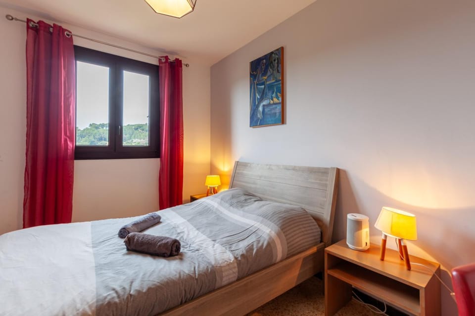 Living room, Bedroom