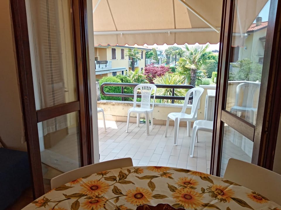 View (from property/room), Balcony/Terrace