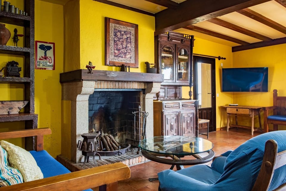 Property building, Living room