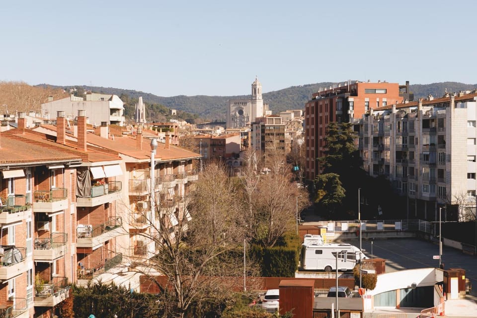 Neighbourhood, City view