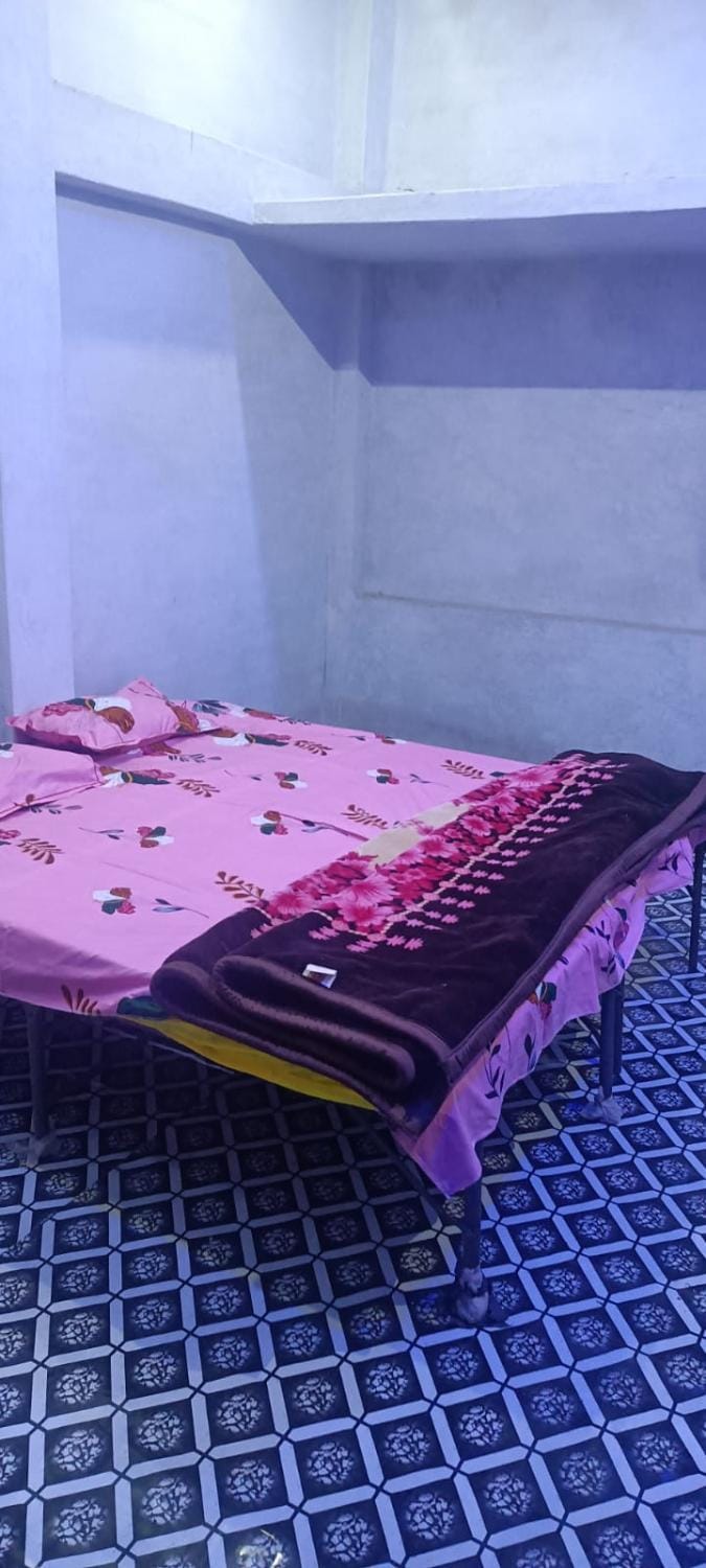 Anshi Stayroom Vacation rental in Uttar Pradesh