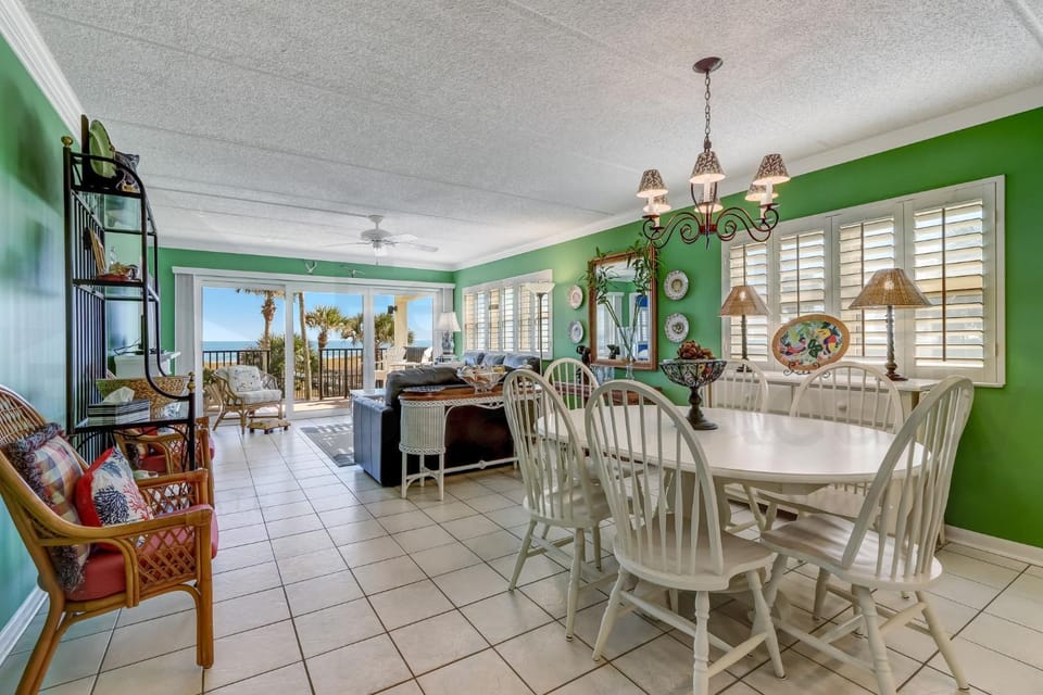 Amelia South Oceanview Condo Apartment in Fernandina Beach