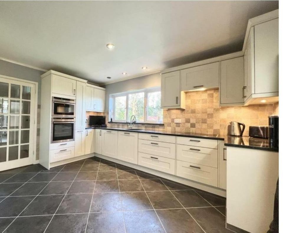 Lympne - 7 mins Channel Tunnel House in Hythe