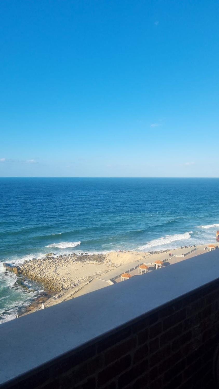 Natural landscape, Balcony/Terrace, Sea view