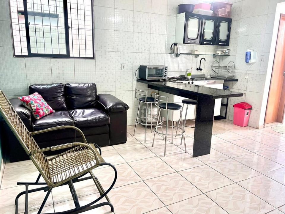 Kitchen or kitchenette, Living room, Dining area, pet friendly, stove