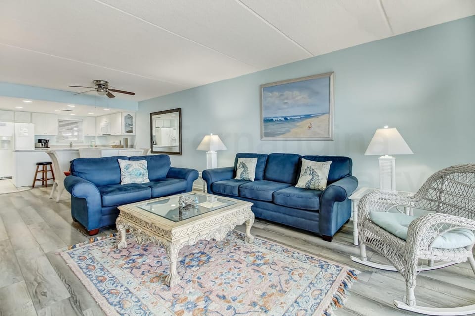 Striking Oceanview Condo Apartment in Fernandina Beach