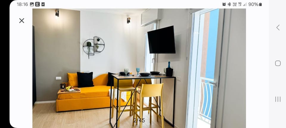 TV and multimedia, Dining area