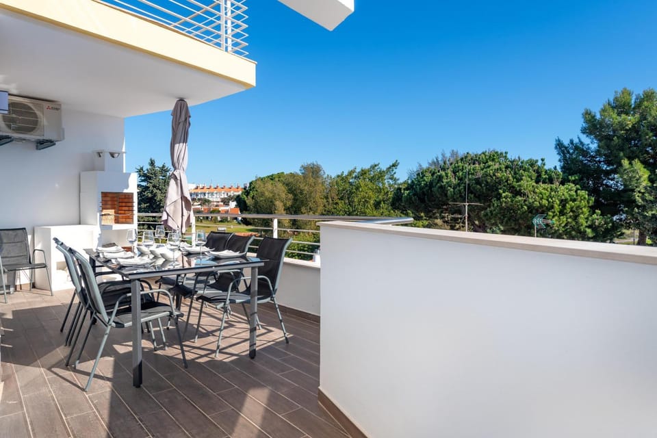Balcony/Terrace, Dining area