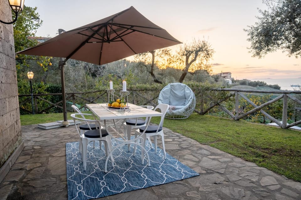 Garden, Dining area, Sea view