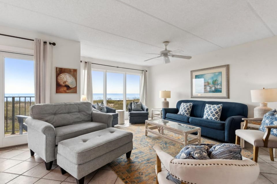 Renovated Seaside Condo with Gorgeous View of the Ocean Apartment in Fernandina Beach