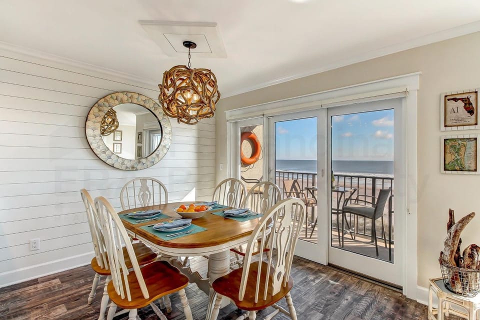 Gorgeous Oceanfront Views Condo with On Site Pool and Fully Covered Parking Apartment in Fernandina Beach