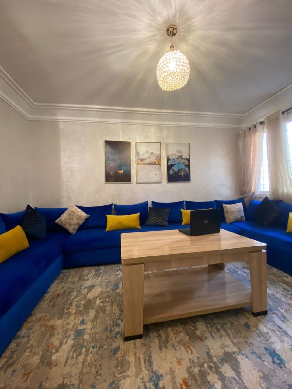 Seating area