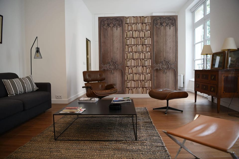 Stylish central Paris apartment steps from Opéra Apartment in Paris
