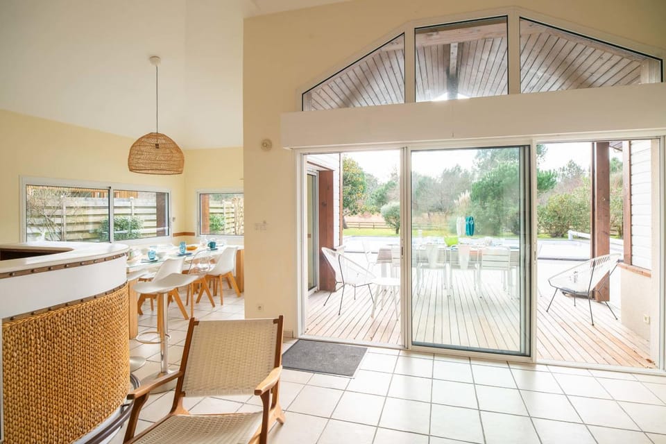 Villa 145 m near ocean with pool and garden House in Moliets-et-Maa