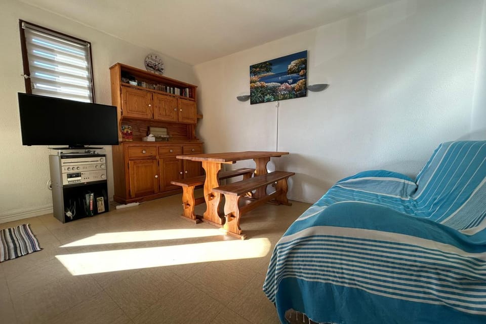Charming T2 in residence with swimming pool Apartment in Fleury