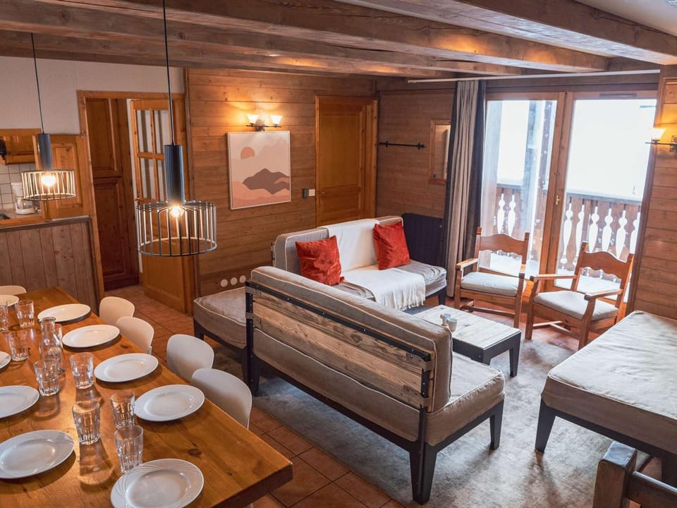 Chalet triplex à Val Thorens - 10 pers, cheminée, à 50m des pistes - FR-1-637-83 Chalet in Les Allues