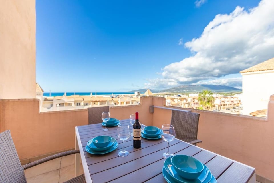 Sol y Mar - by Tarifa Rent - Jacuzzi OPTIONAL for extra fee Apartment in Costa de la Luz