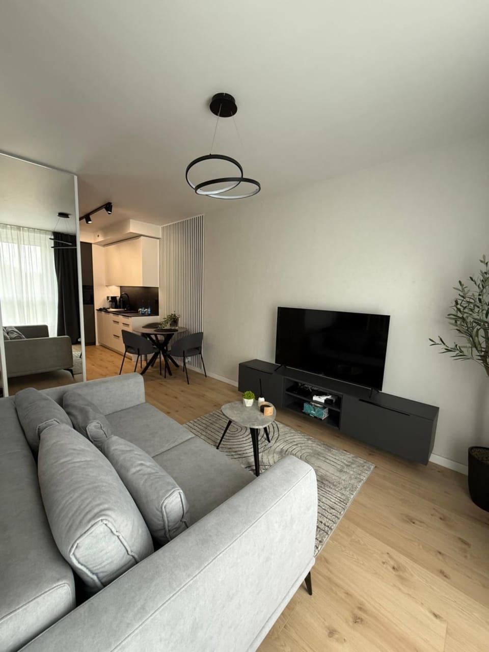 Kitchen or kitchenette, Living room, Dining area