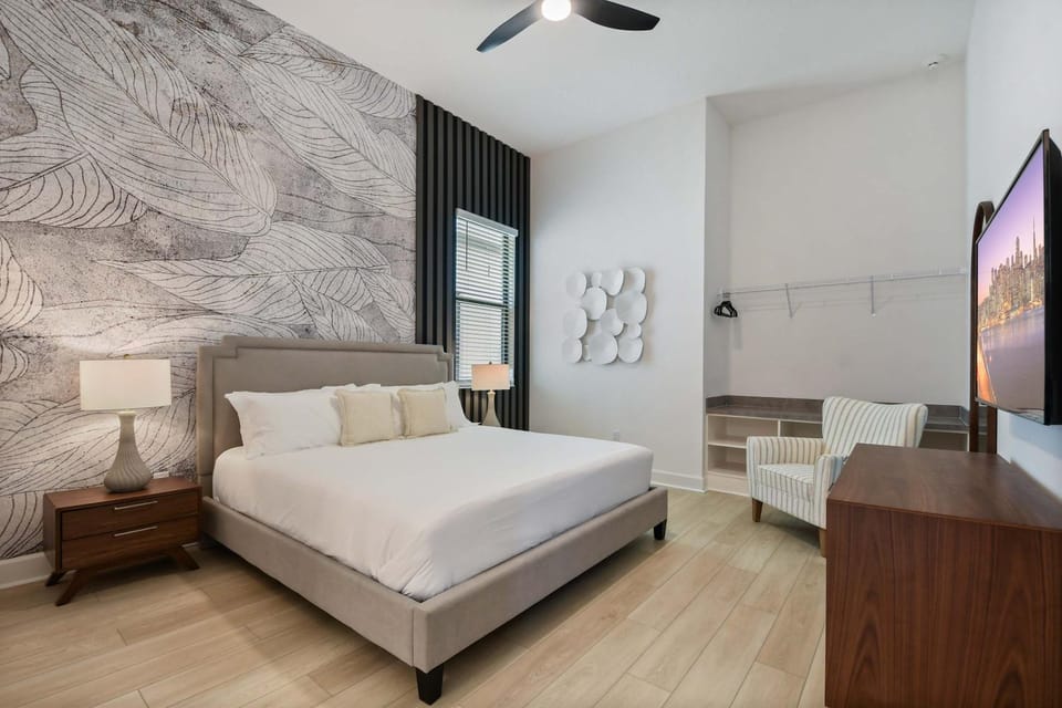 Bed, Bedroom