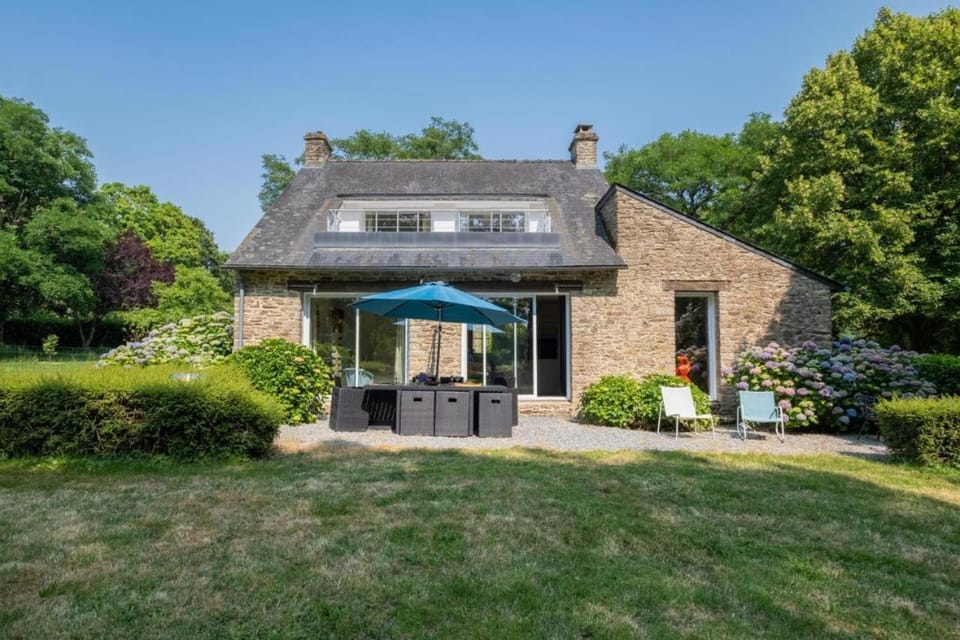 Property building, Garden view