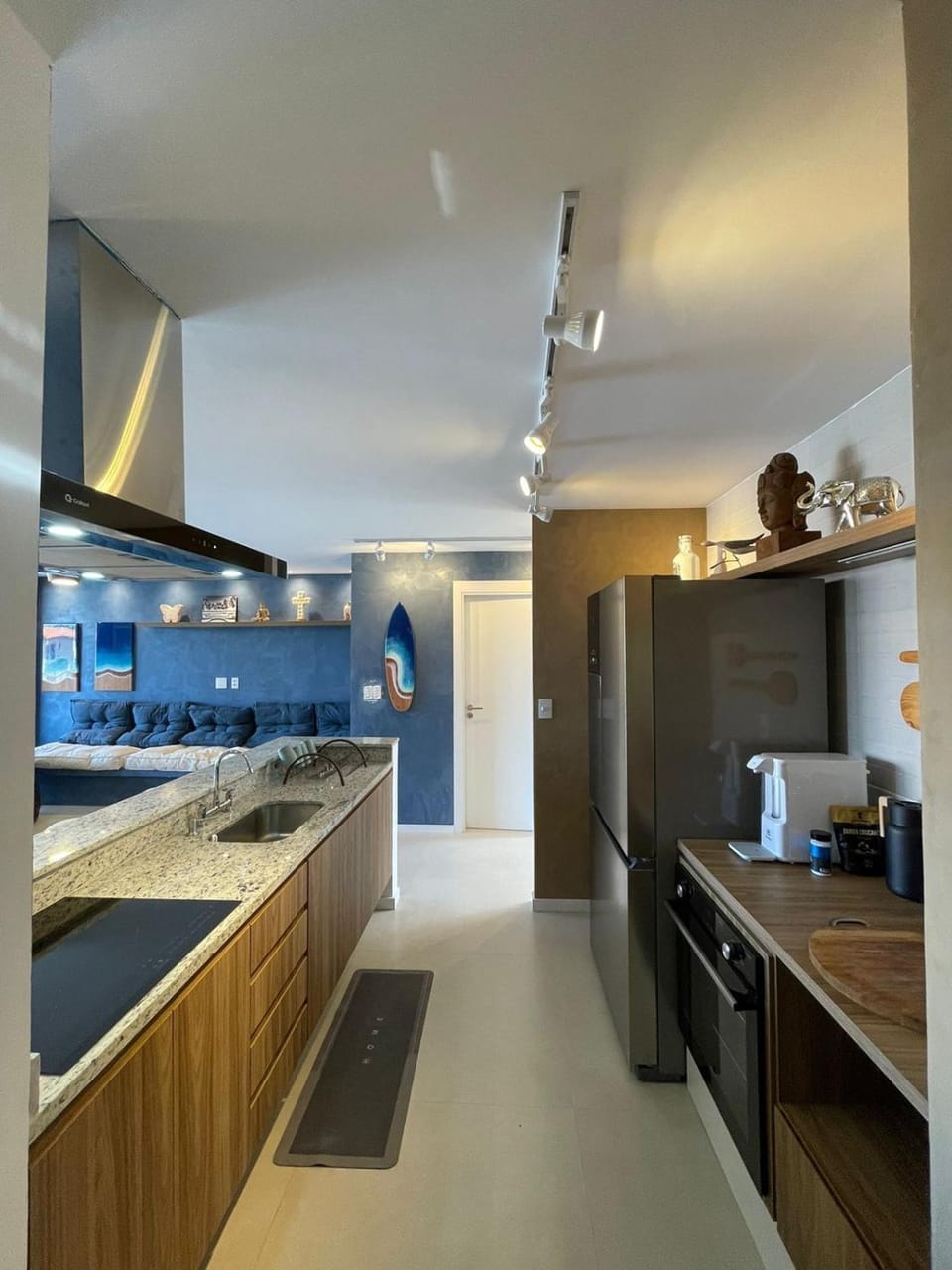Kitchen or kitchenette, oven, stove