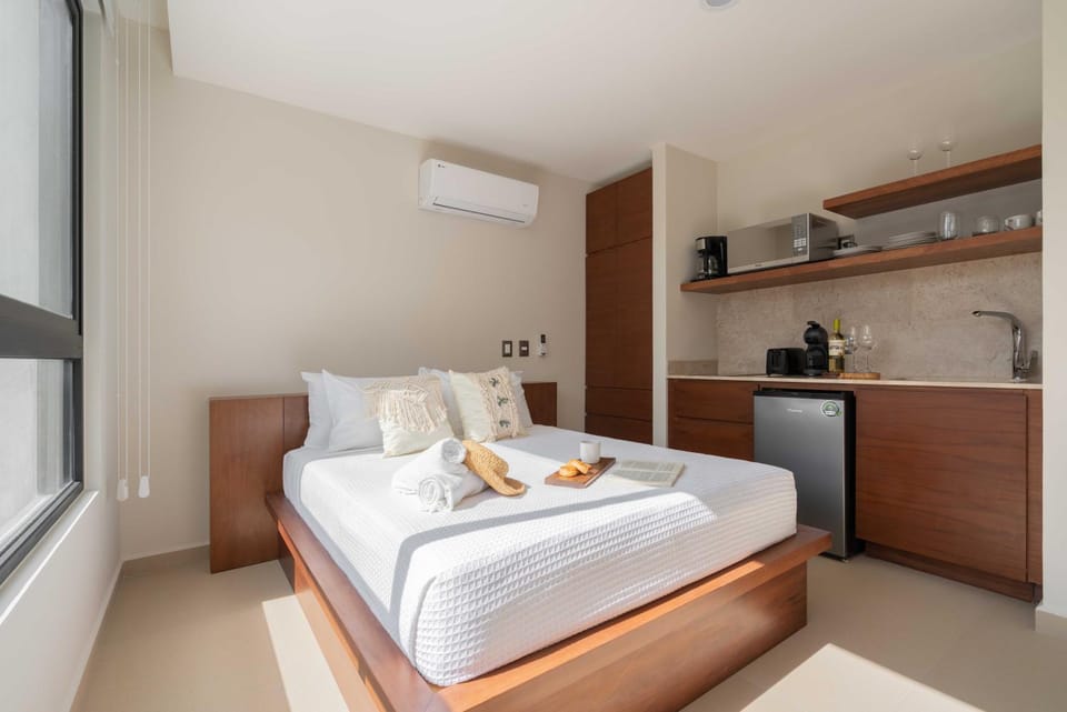 Phimai Suite & Infinity pool, fast Wifi, Nespresso & Netflix Apartment in Tulum