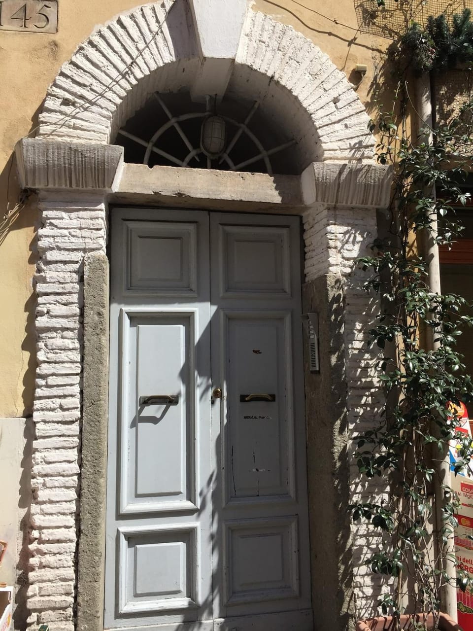 Facade/entrance, Facility for disabled guests