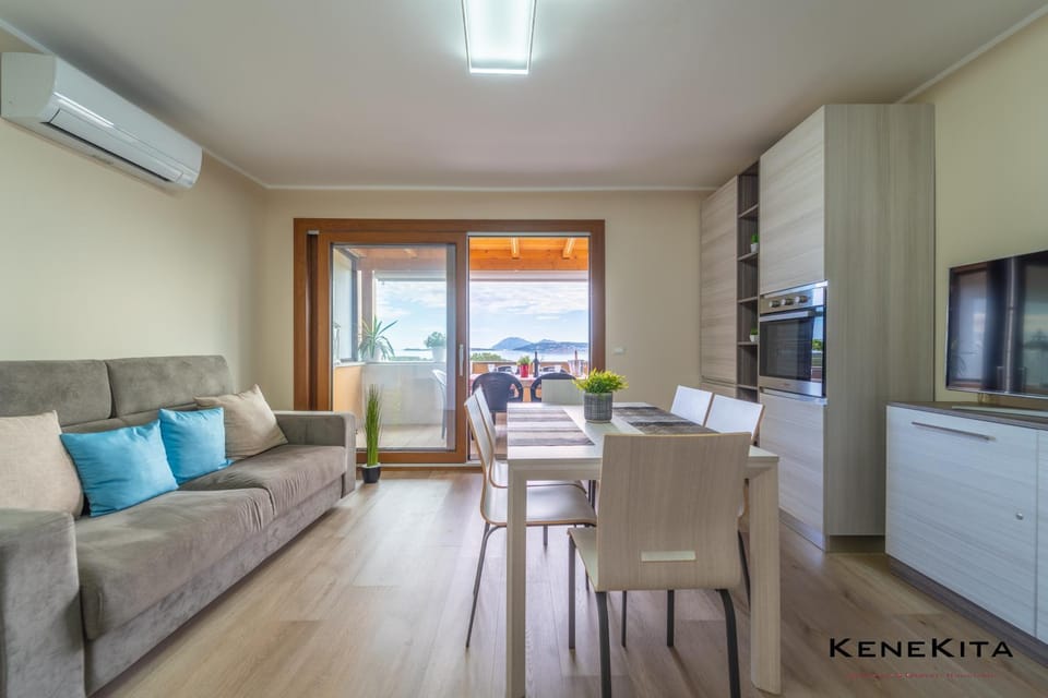 SMERALDA Blue Sky Apartment in Sardinia
