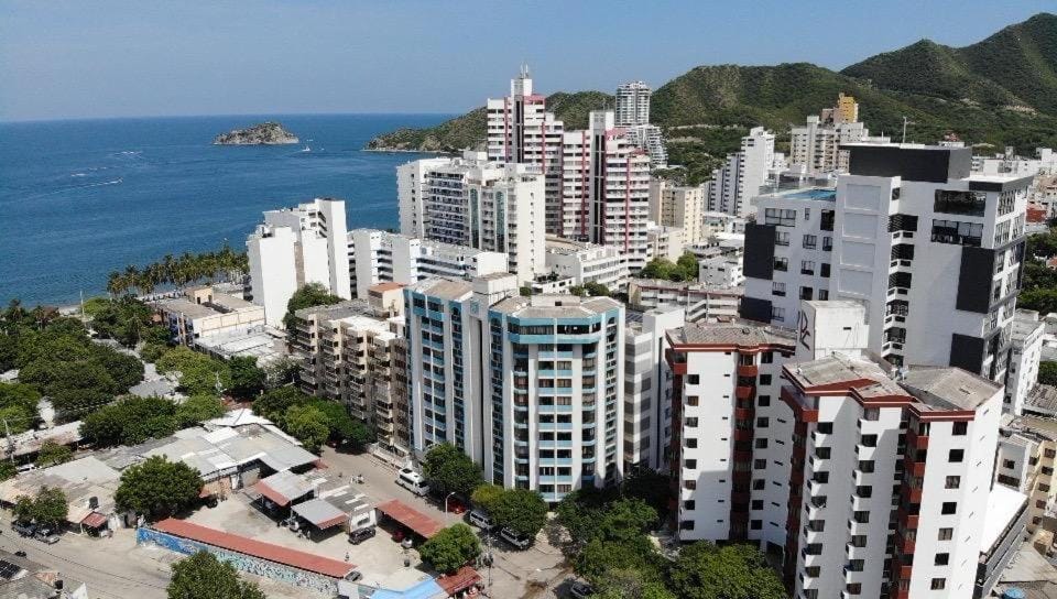 Property building, Nearby landmark, Bird's eye view, Sea view