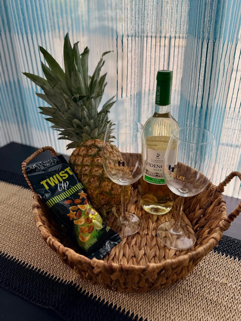 Food and drinks