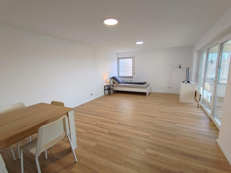 Living room, Dining area, Bedroom