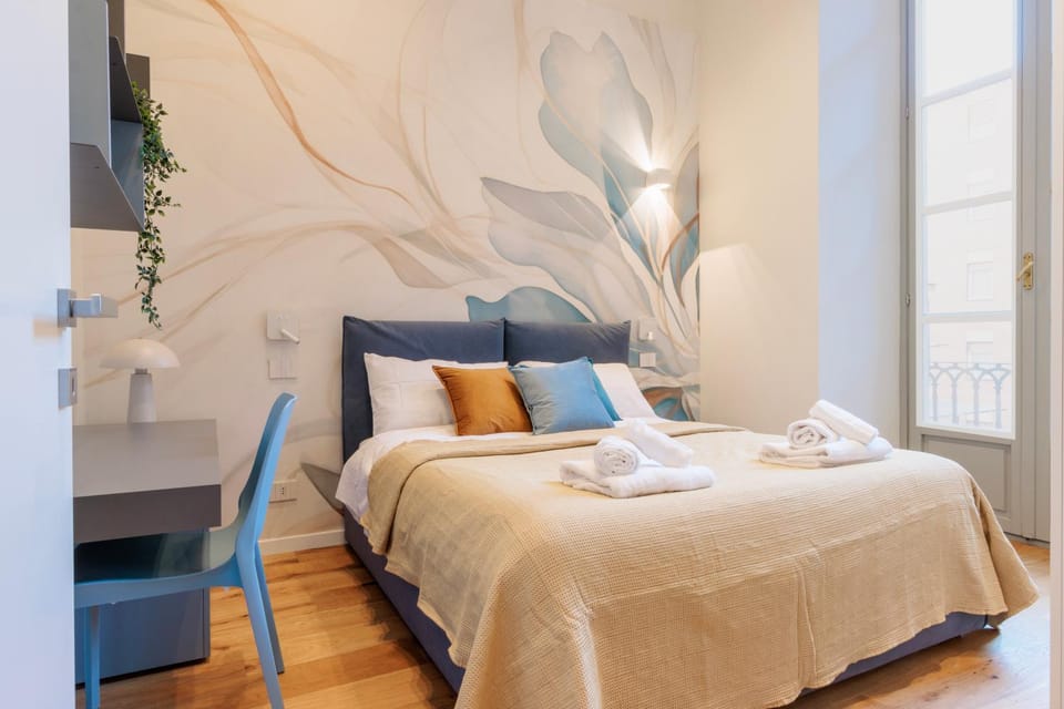 Bed, Photo of the whole room