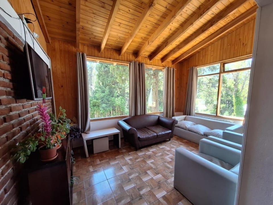Communal lounge/ TV room, Area and facilities