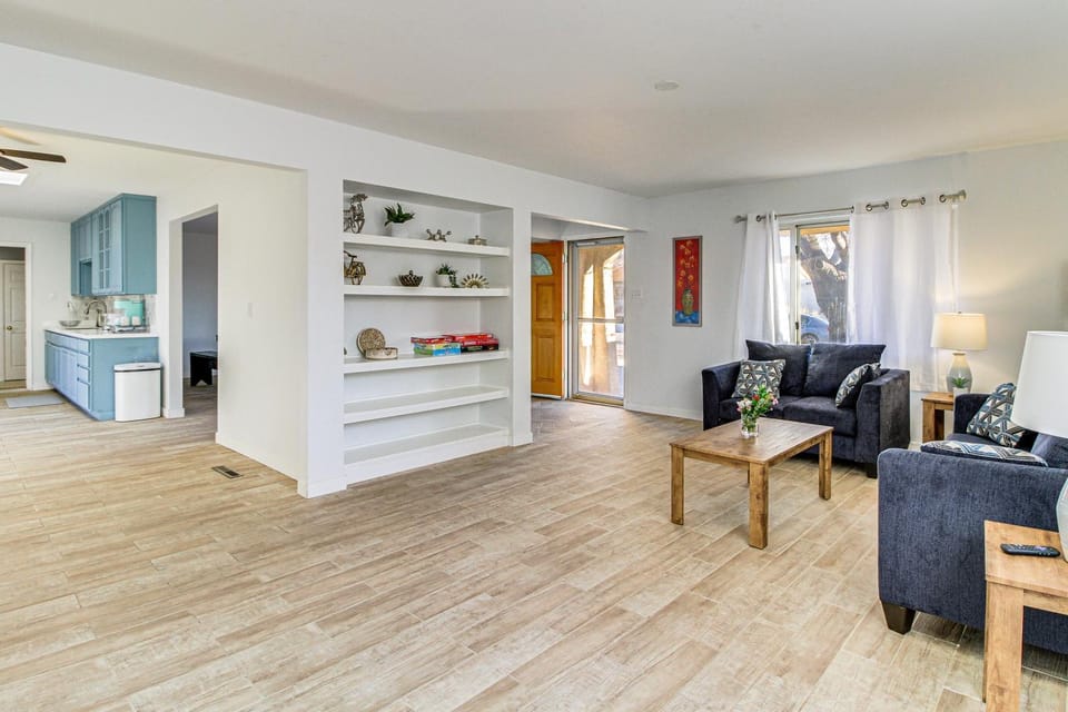 Cozy Home w/ Grill & Games in Albuquerque! House in Albuquerque