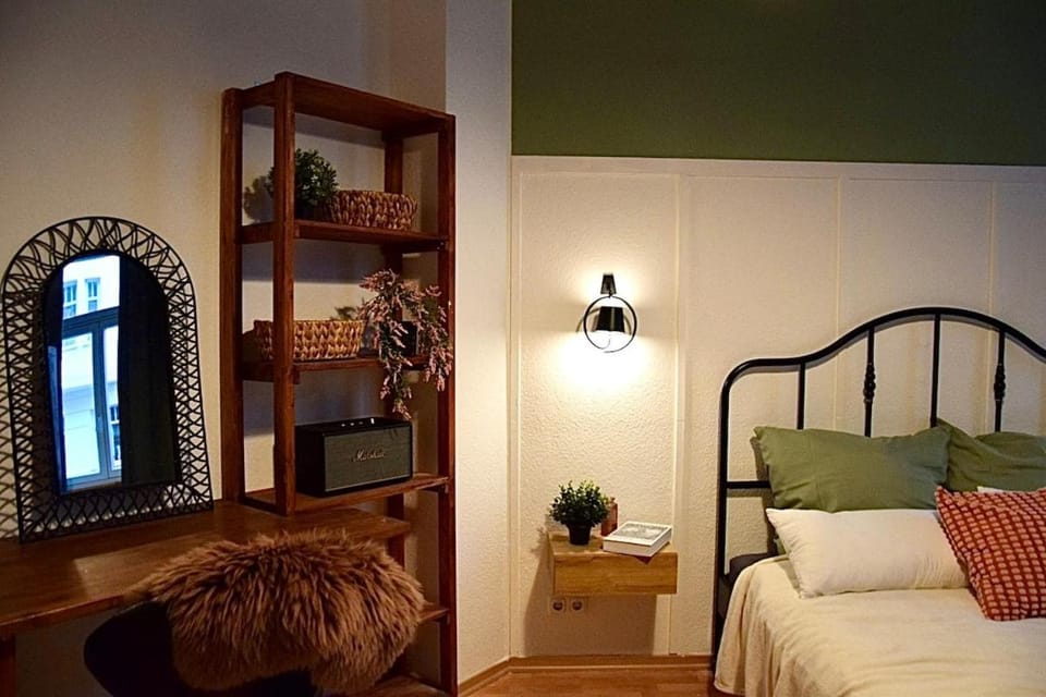 stilvoller Altbau im ruhigen Schleußig mit WLAN, Netflix, Waschmaschine Apartment in Leipzig