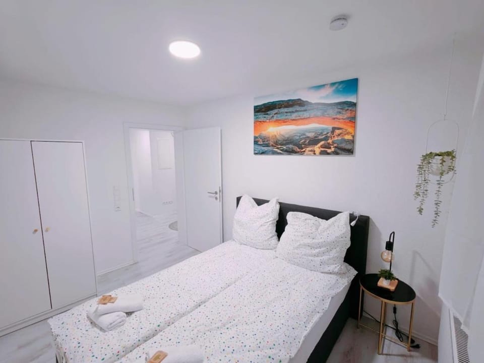 Bed, Photo of the whole room, Bedroom, towels, wardrobe