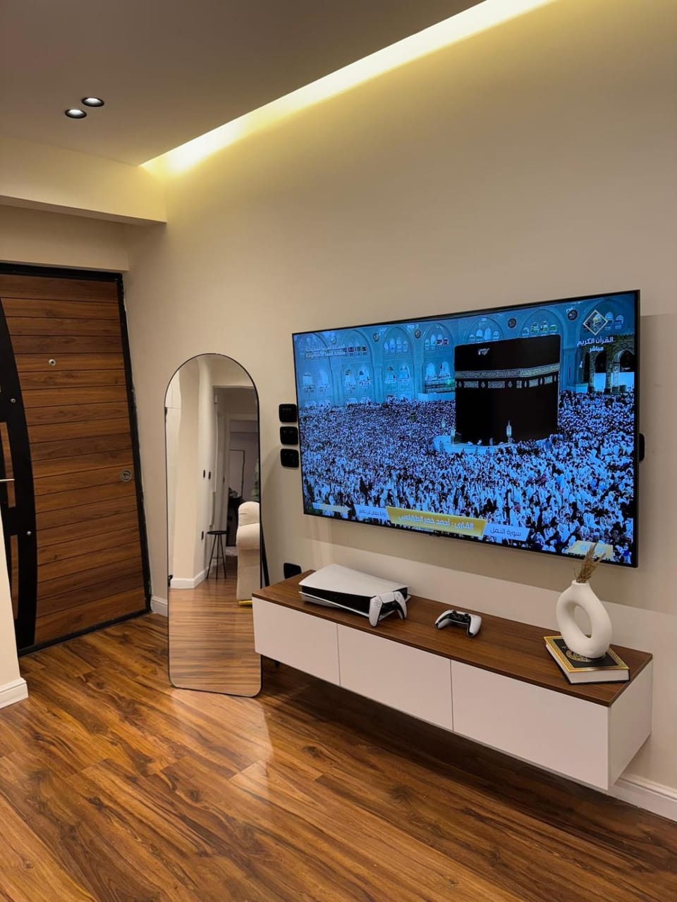 Communal lounge/ TV room, TV and multimedia, Evening entertainment