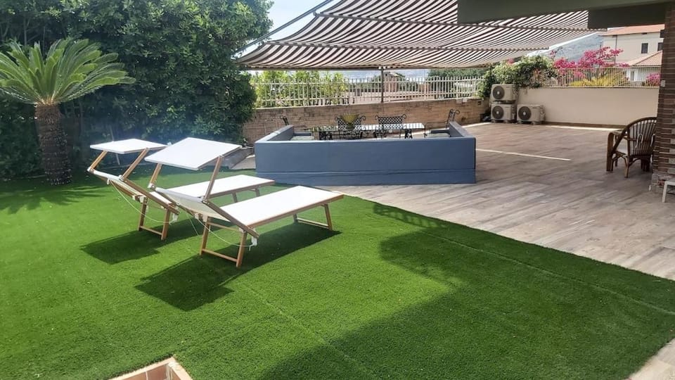 Patio, Garden, Garden view