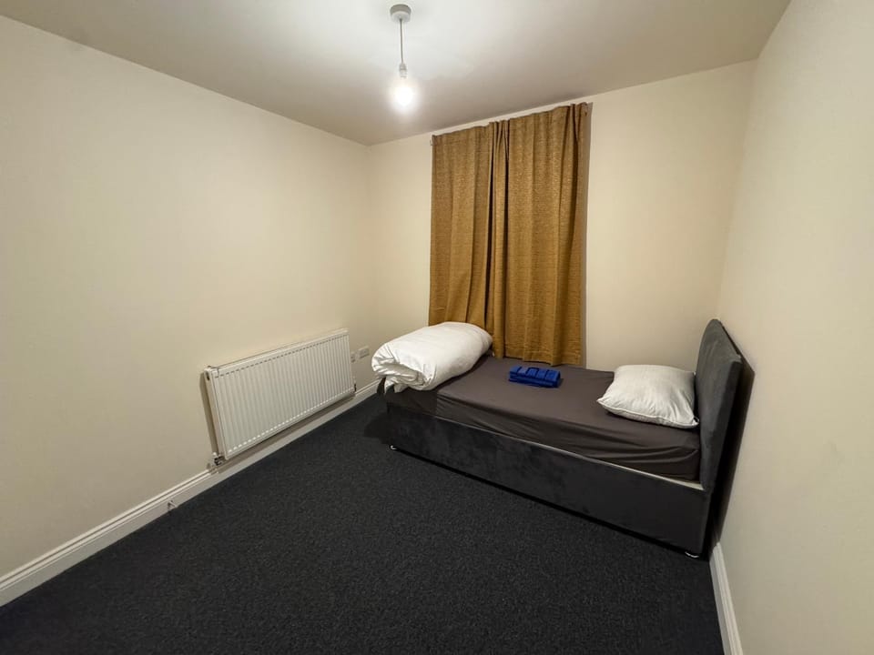 Barnsley Guesthouse Vacation rental in Borough of Barnsley