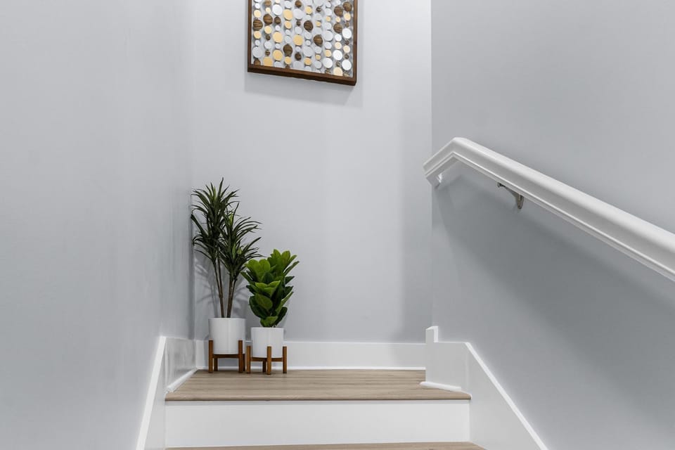 Property building, Decorative detail