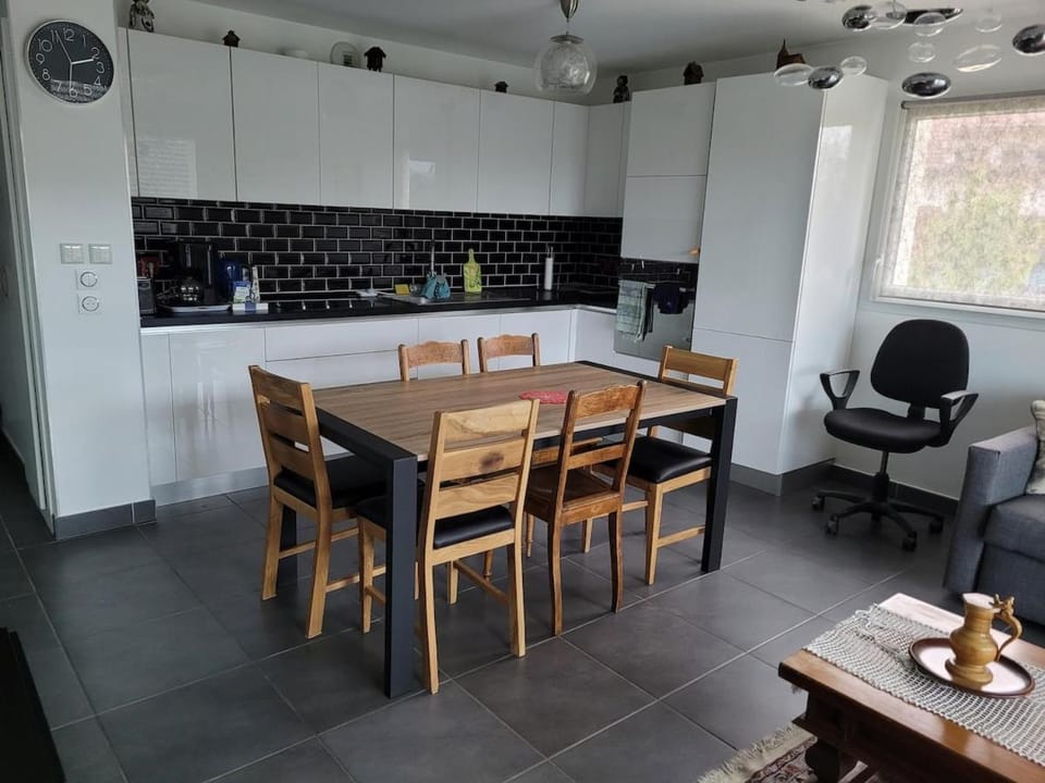 Appartement T3 calme avec belle vue Apartment in Haute-Savoie