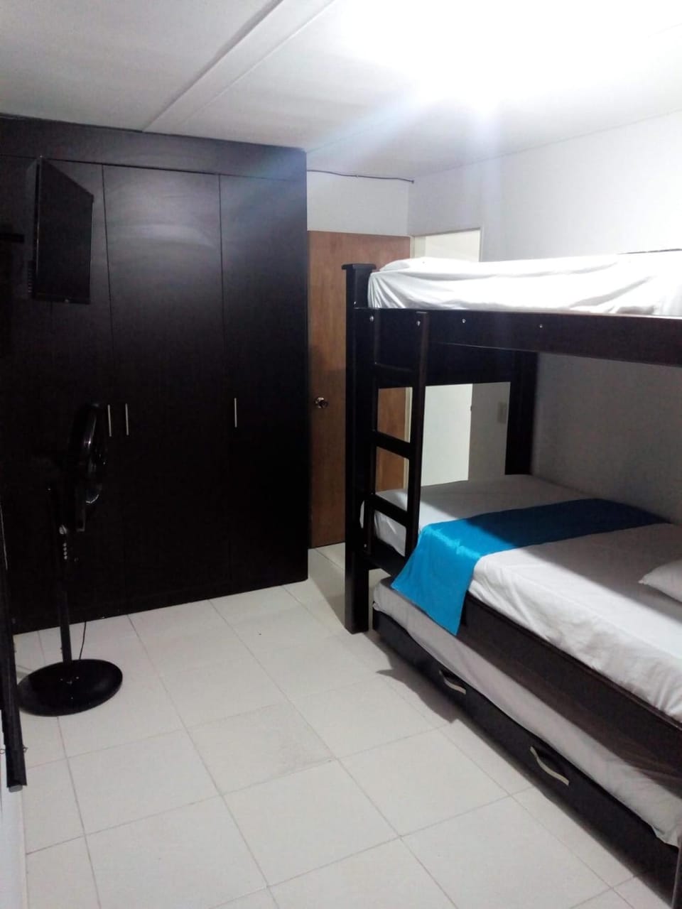 31E COMODO APARTAMENTO EN LAURELES ESTADiO 120MTS Apartment in Medellin