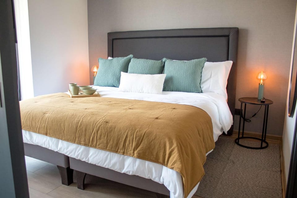 HOM I Amplio y Luminoso Depto TOP1 2PAX en Nunoa Apartment in Santiago