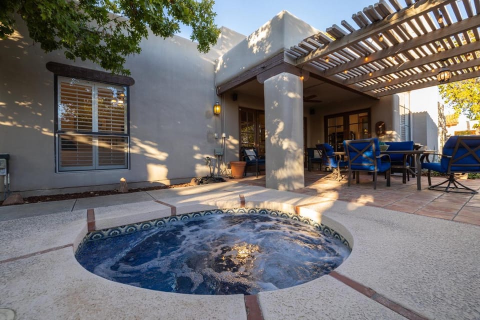 Phoenix Claremont House in Phoenix